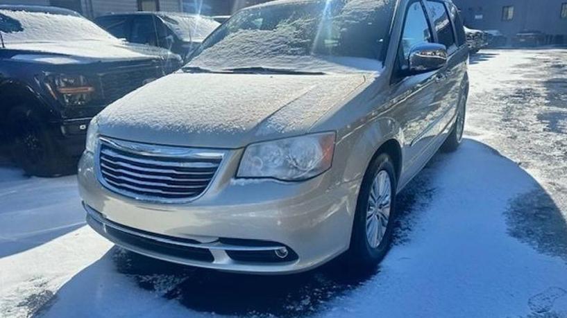 CHRYSLER TOWN AND COUNTRY 2016 2C4RC1CG3GR283040 image